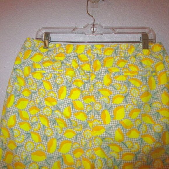 NEW Lands End PULL ON Bermuda Size 12 SHORTS Pockets SUNNY Knockabout LEMONS - Picture 7 of 9